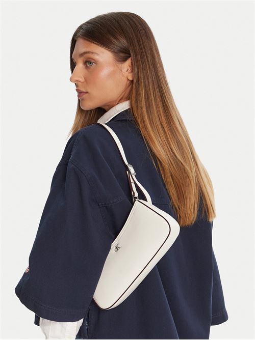 CK SMALL SHOULDER BAG CALVIN KLEIN JEANS | LV04F3170G/FUP